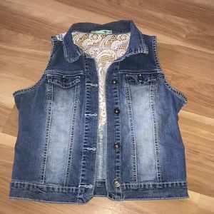 Maurice’s Sleeveless Denim Jacket